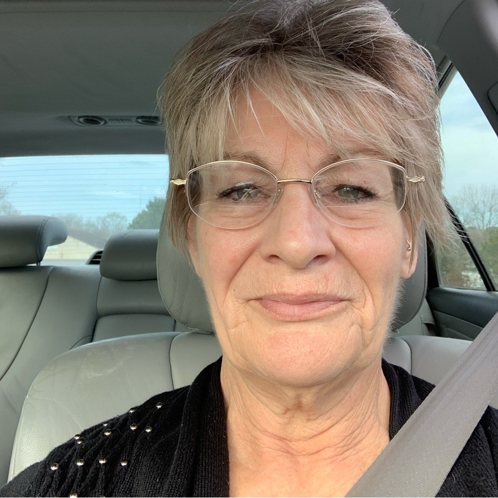 Meet your Posher, Tracy